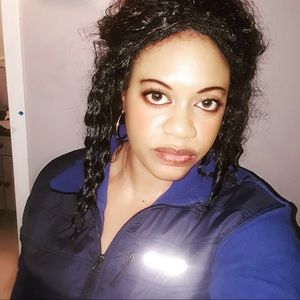 Meet your Posher, Natalia